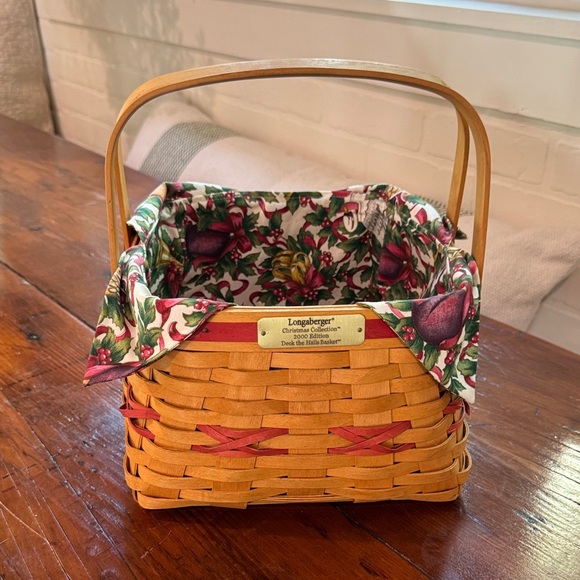 Longaberger Other - Longaberger Basket with Floral Liner and Wooden Handle